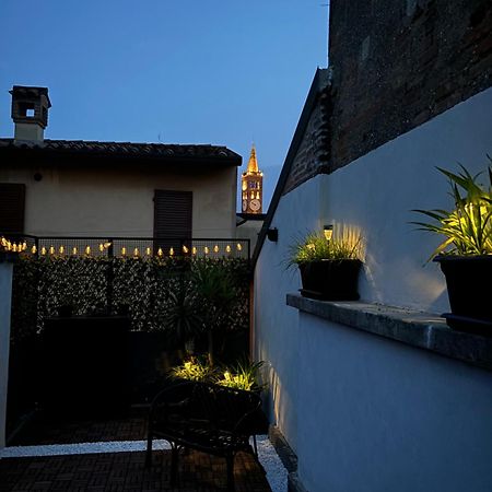 Apartamento La Terrazza In Centro Treviglio Exterior foto