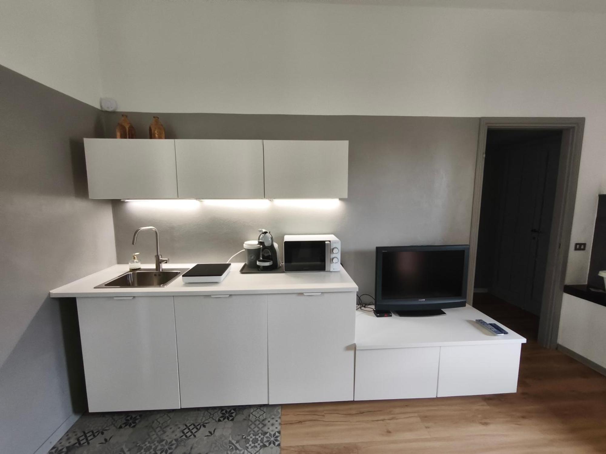 Apartamento La Terrazza In Centro Treviglio Habitación foto
